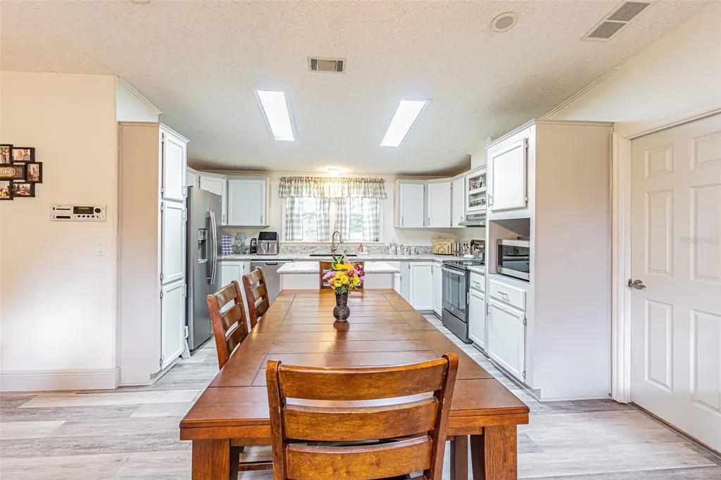 3349 Oakwood Drive Wesley Chapel FL 33543