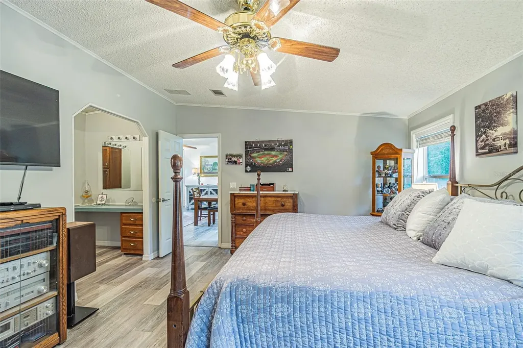3349 Oakwood Drive Wesley Chapel FL 33543
