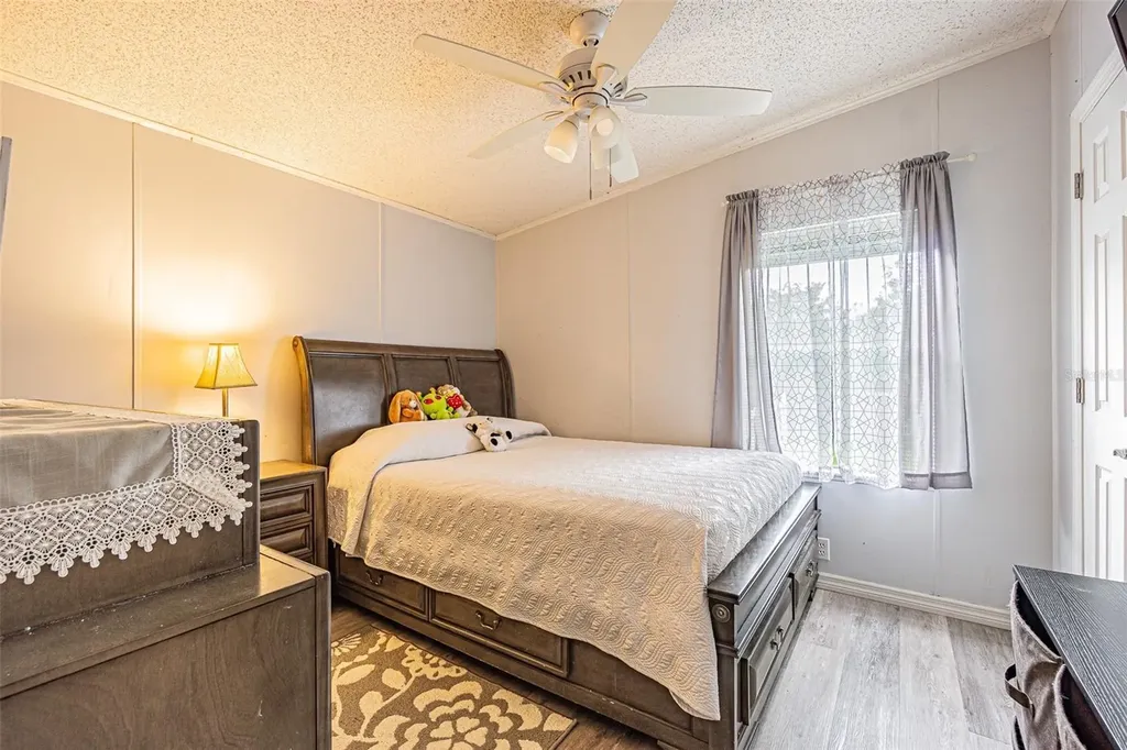 3349 Oakwood Drive Wesley Chapel FL 33543