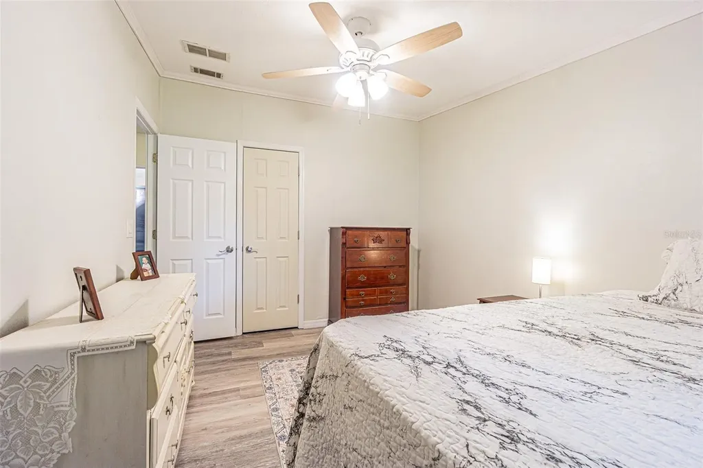3349 Oakwood Drive Wesley Chapel FL 33543