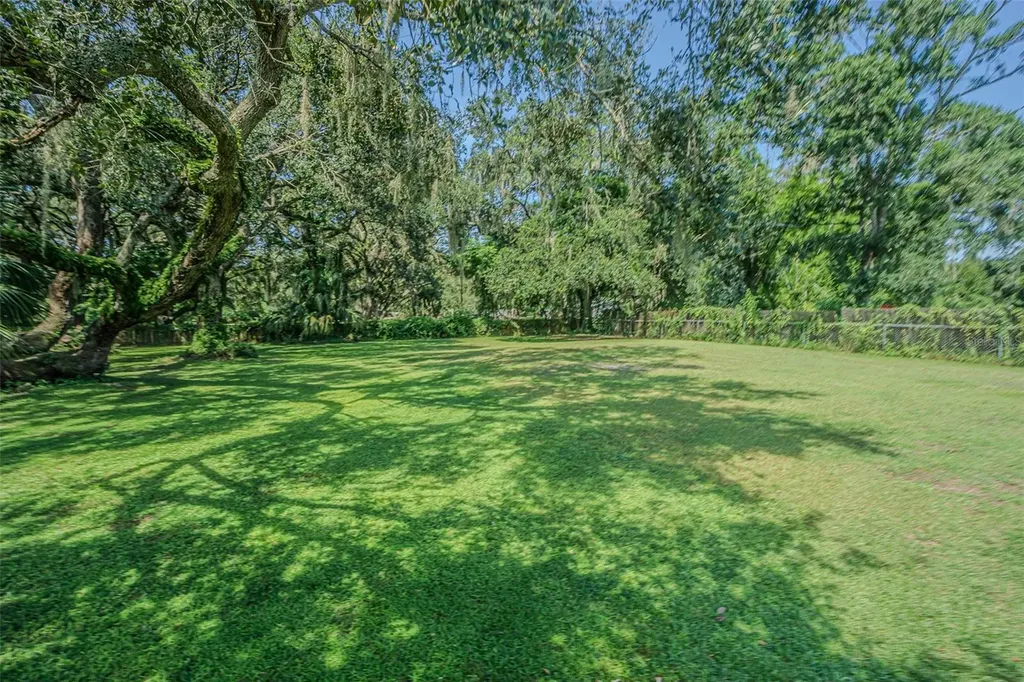3349 Oakwood Drive Wesley Chapel FL 33543