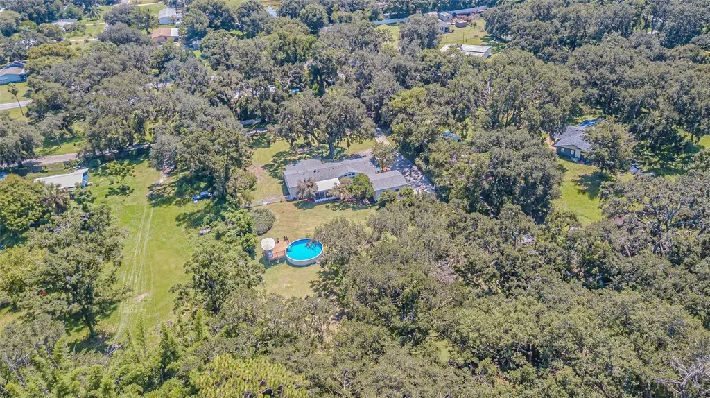 3349 Oakwood Drive Wesley Chapel FL 33543