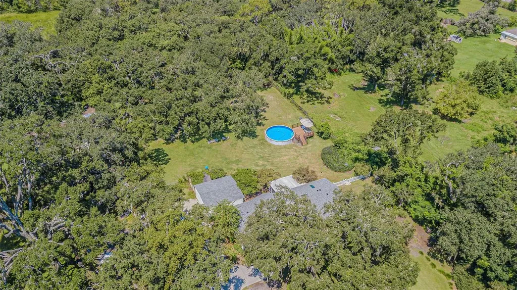 3349 Oakwood Drive Wesley Chapel FL 33543