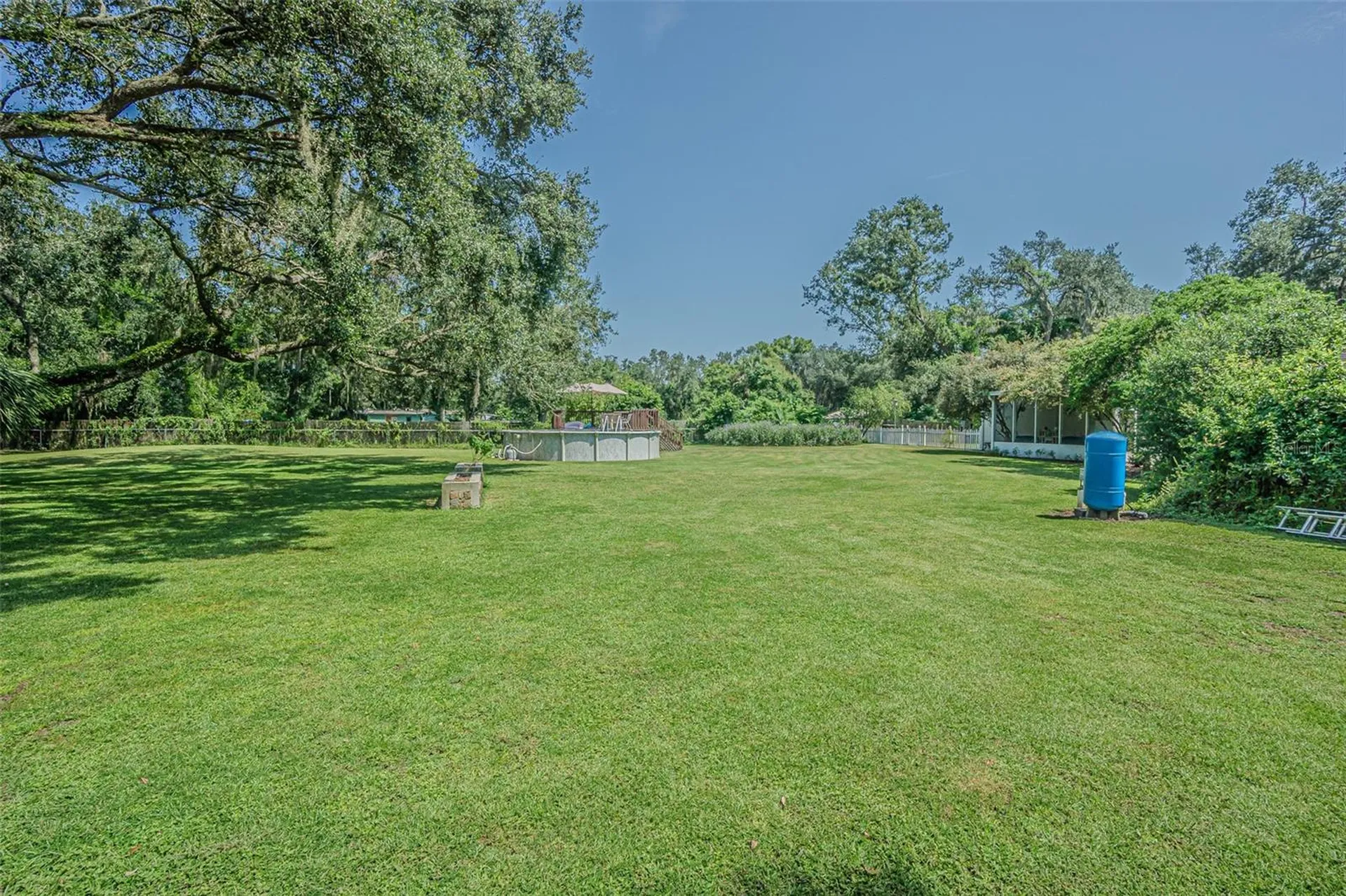 3349 Oakwood Drive Wesley Chapel FL 33543