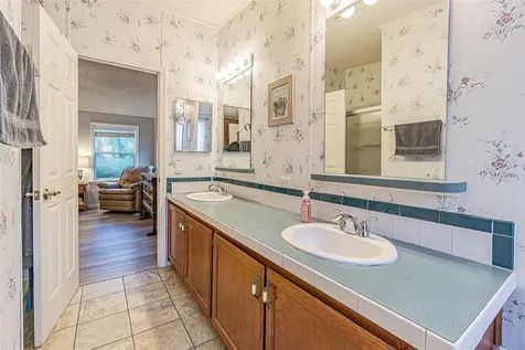 3349 Oakwood Drive Wesley Chapel FL 33543