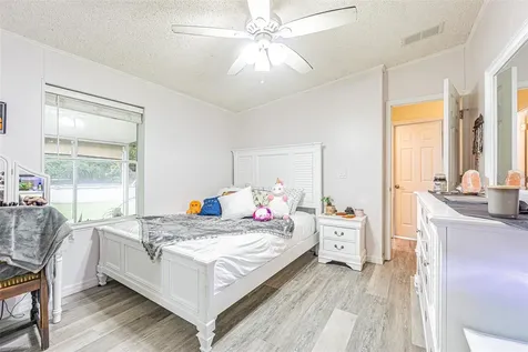 3349 Oakwood Drive Wesley Chapel FL 33543