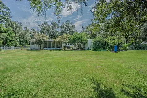 3349 Oakwood Drive Wesley Chapel FL 33543