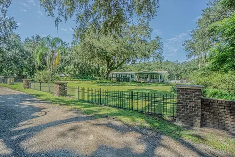 3349 Oakwood Drive Wesley Chapel FL 33543