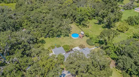 3349 Oakwood Drive Wesley Chapel FL 33543