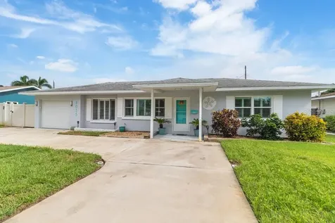 4035 26th Avenue N St Petersburg FL 33713