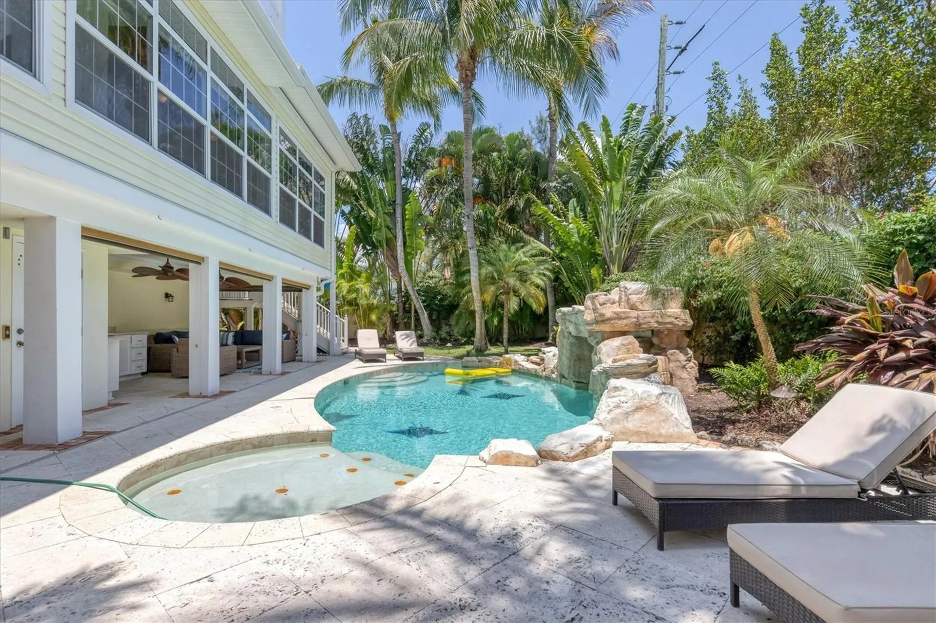 2425 24th Street W Boca Grande FL 33921
