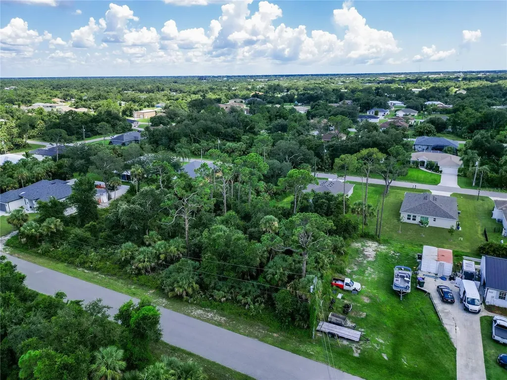 Leesburg Avenue North Port FL 34288