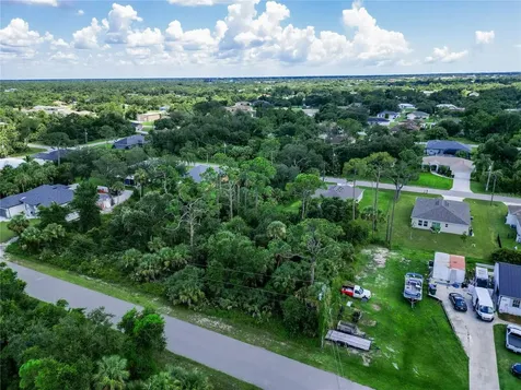 Leesburg Avenue North Port FL 34288