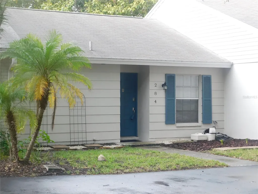284 Kent Place Safety Harbor FL 34695