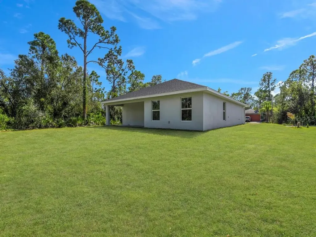 17374 Gadsen Avenue Port Charlotte FL 33948