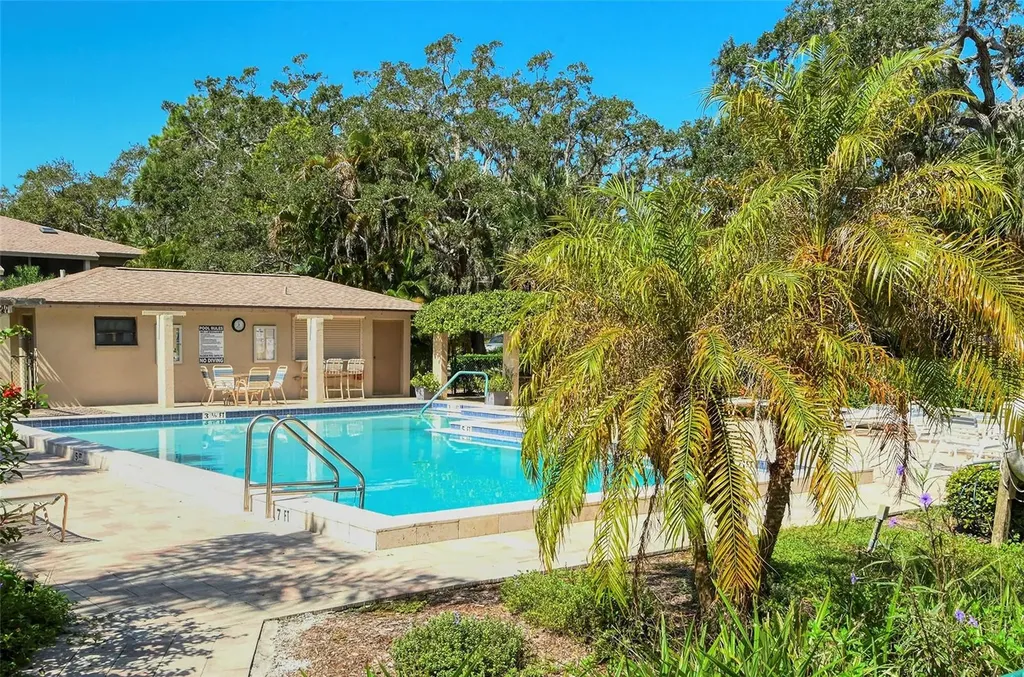 3269 Cross Creek Drive Sarasota FL 34231