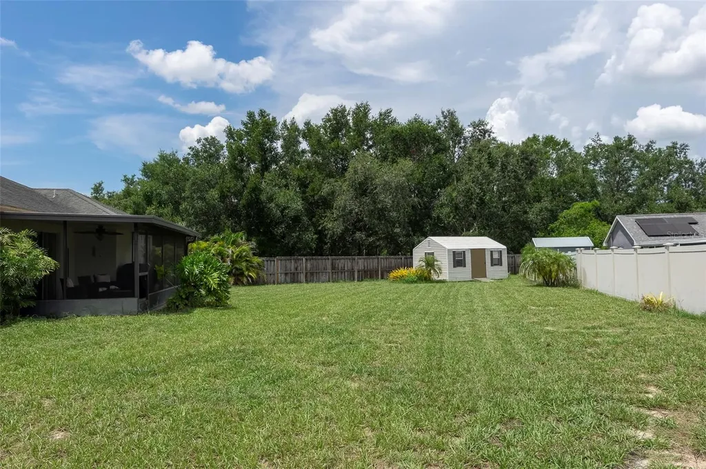1052 Malletwood Drive Brandon FL 33510