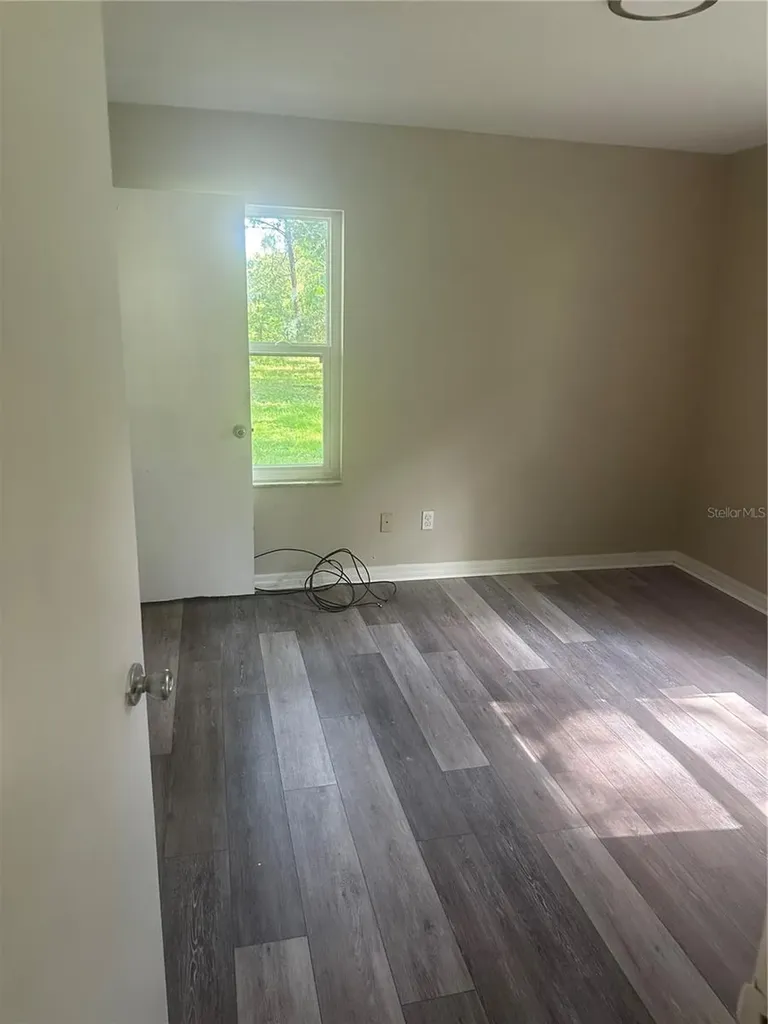2838 Cr 726 Webster FL 33597