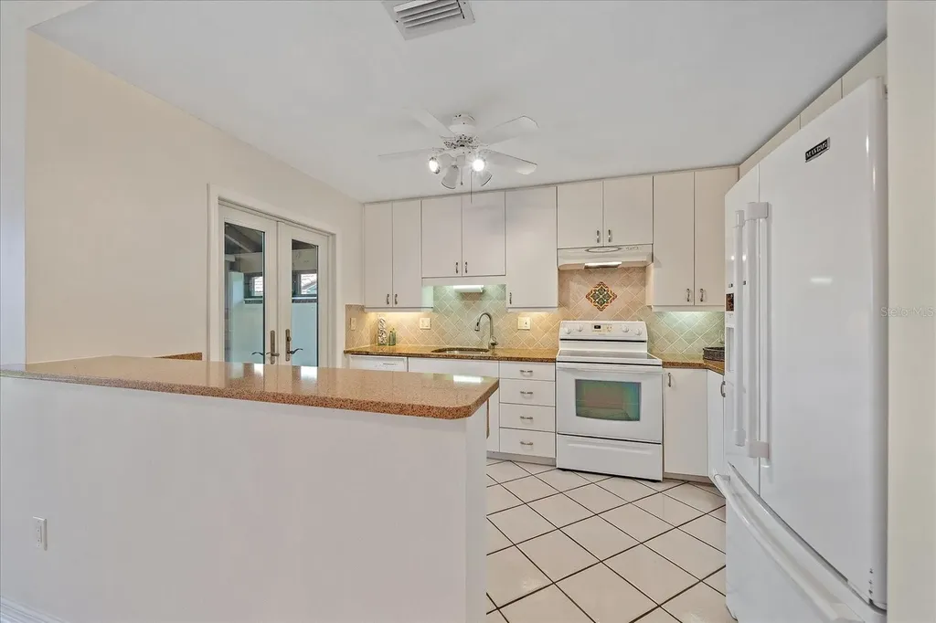 5343 Huntingwood Court Sarasota FL 34235