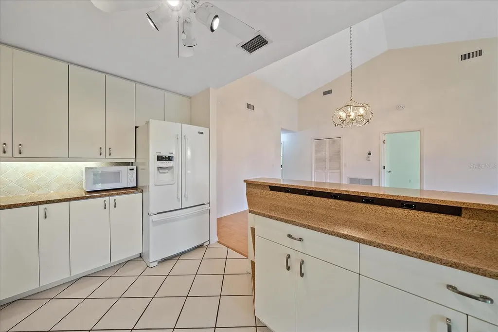 5343 Huntingwood Court Sarasota FL 34235