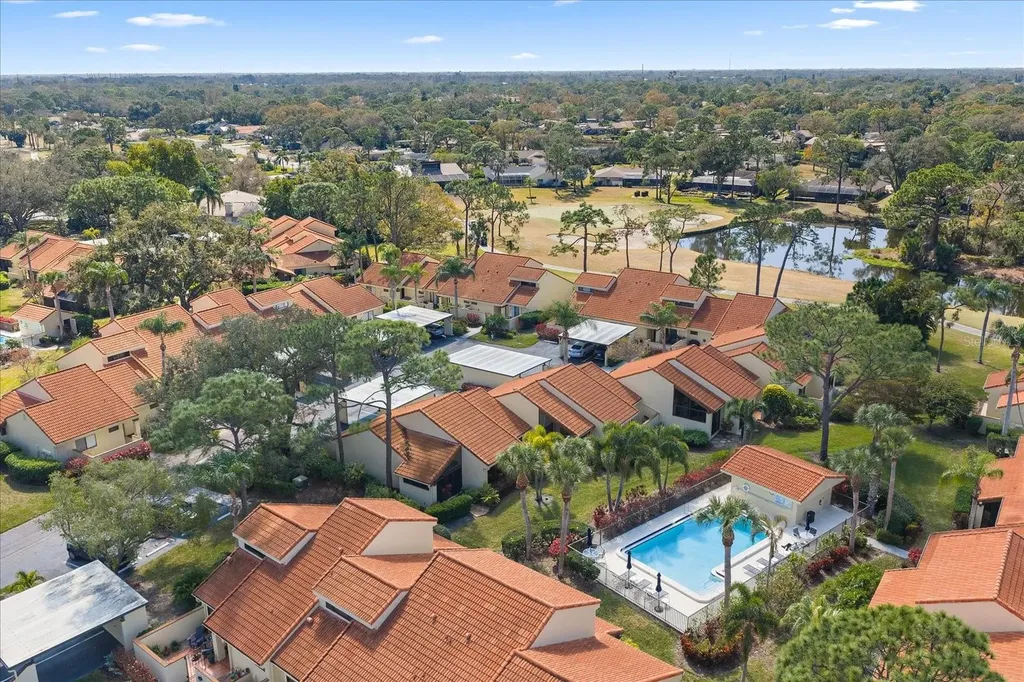 5343 Huntingwood Court Sarasota FL 34235