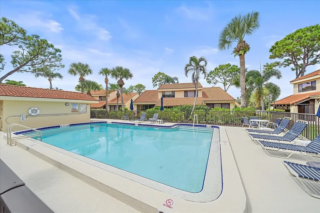 5343 Huntingwood Court Sarasota FL 34235