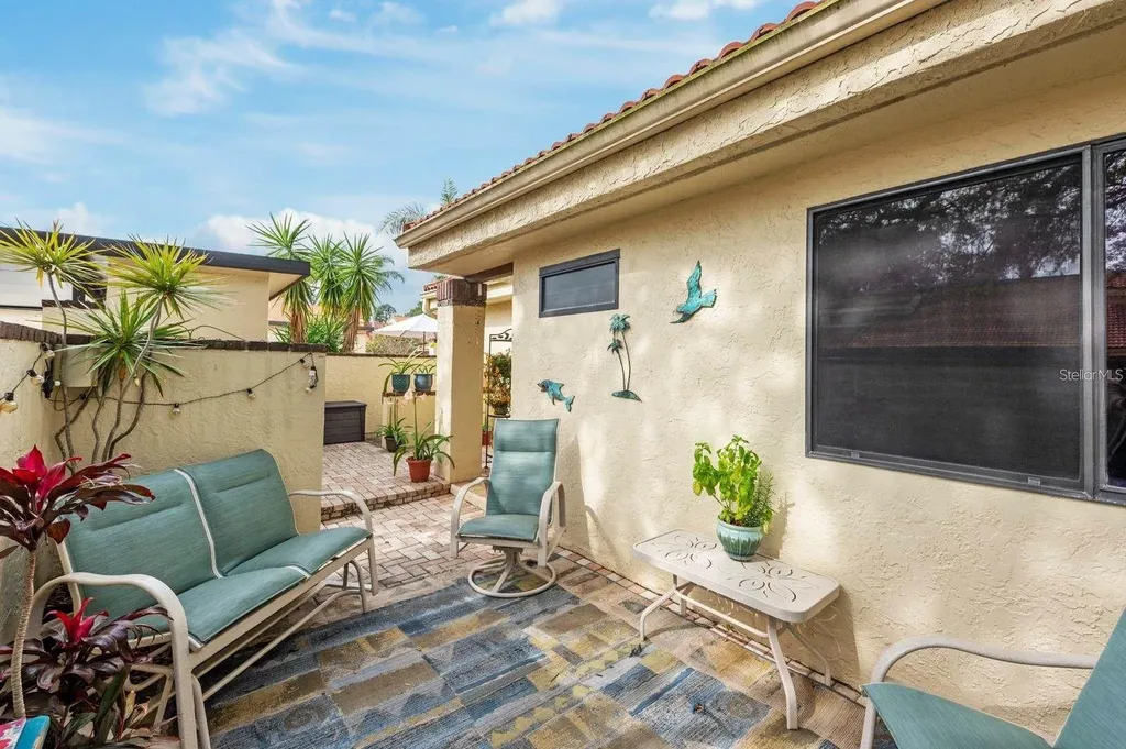 5343 Huntingwood Court Sarasota FL 34235