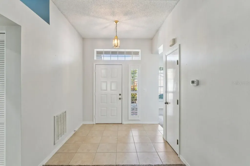 1026 Mcdaniel Street Sun City Center FL 33573