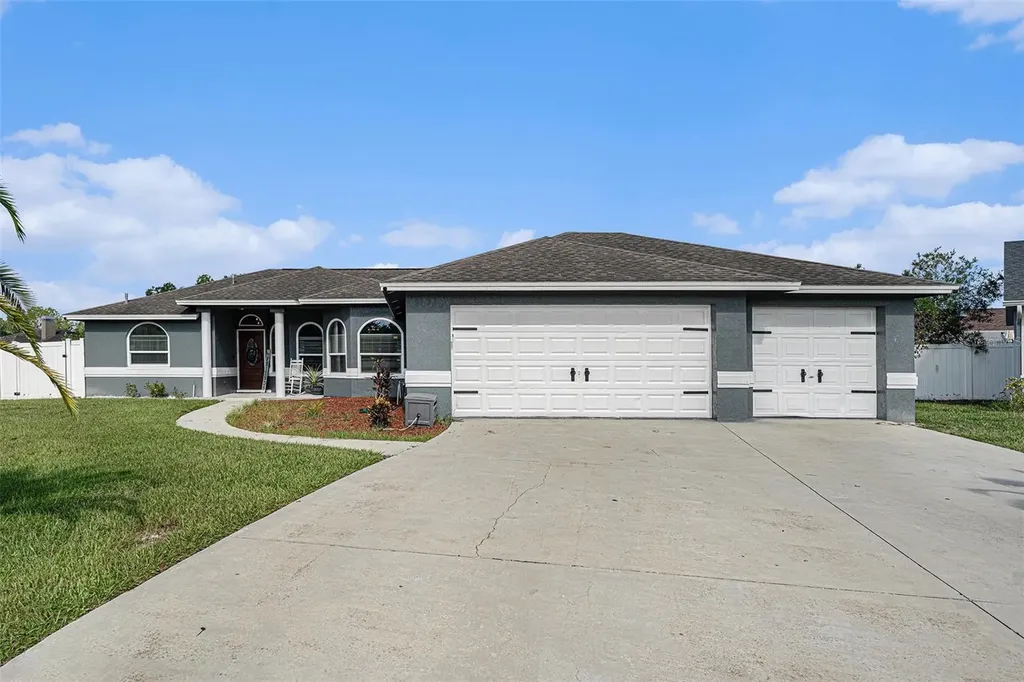 1643 Lynsfield Court Lutz FL 33549