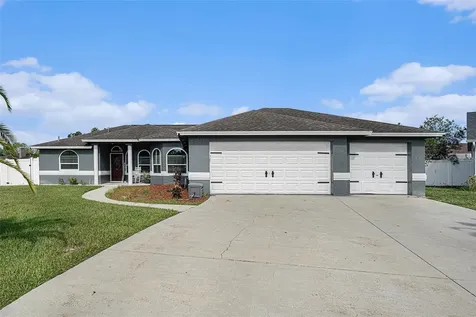 1643 Lynsfield Court Lutz FL 33549