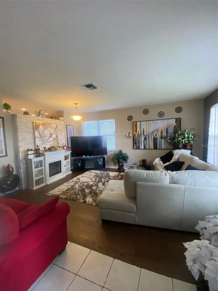 760 Bryson Loop Lakeland FL 33809