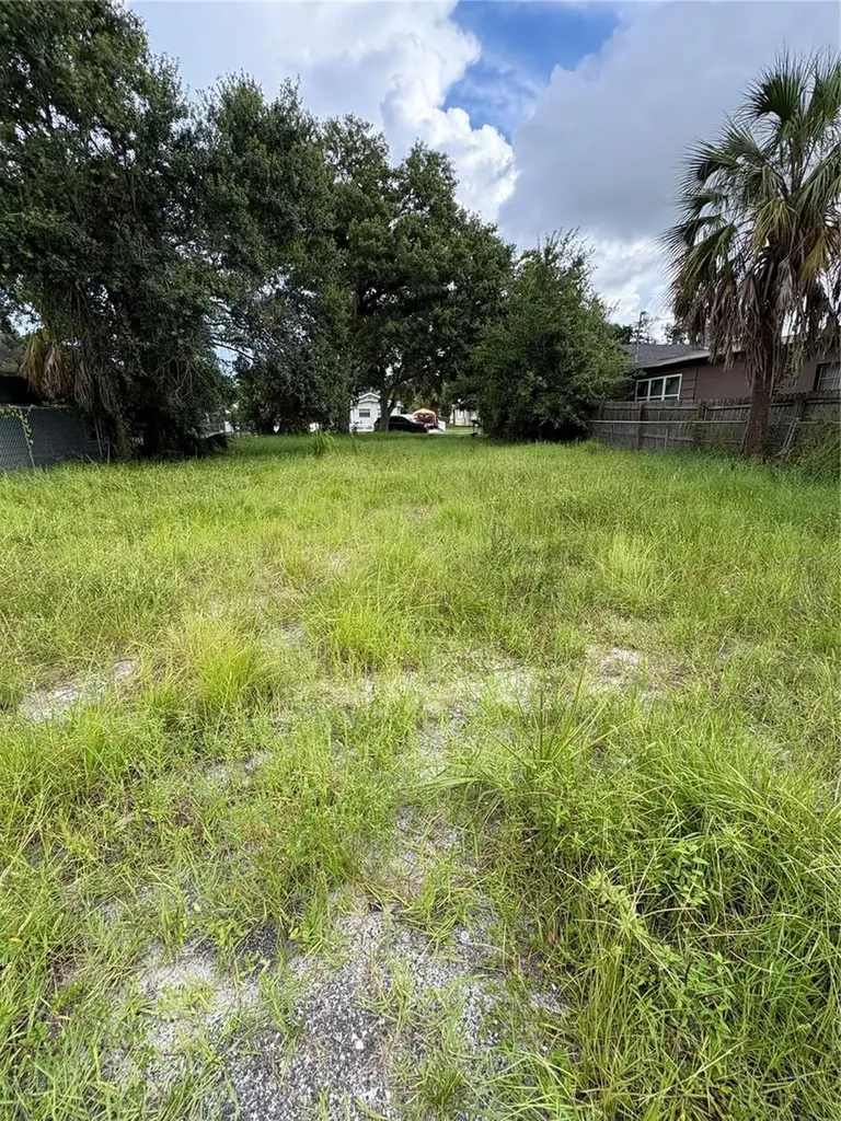 3474 16th Avenue S St Petersburg FL 33711
