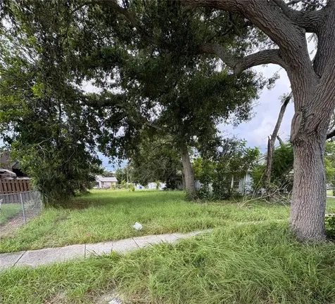 3474 16th Avenue S St Petersburg FL 33711