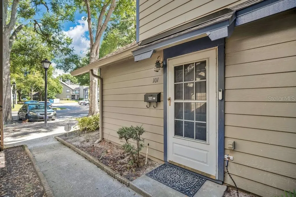 949 Bird Bay Court Lake Mary FL 32746