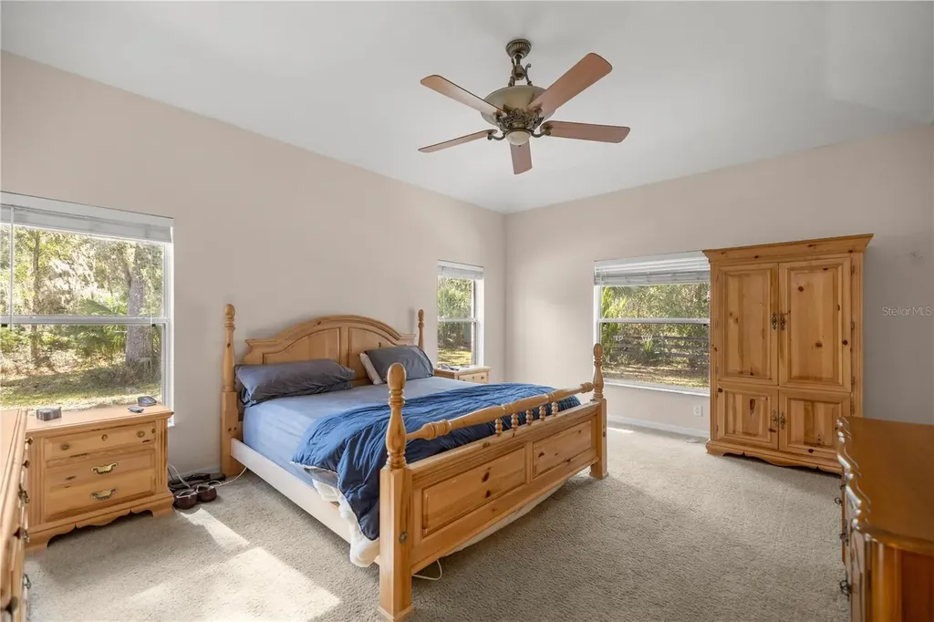 19040 NW 88th Avenue Road Reddick FL 32686