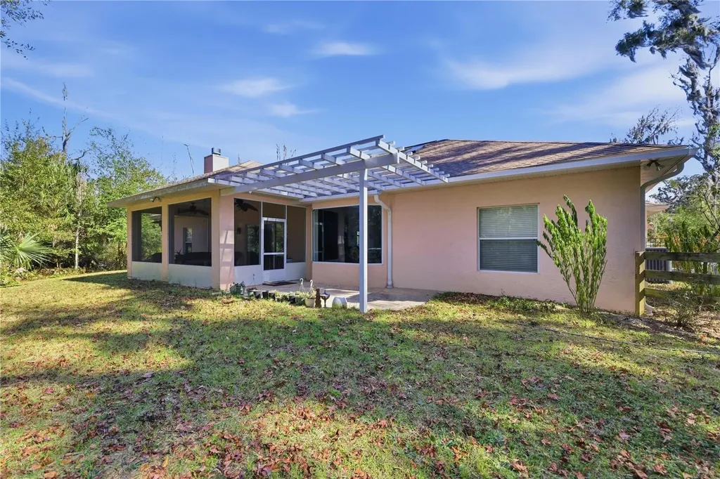19040 NW 88th Avenue Road Reddick FL 32686
