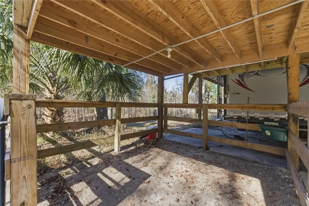 19040 NW 88th Avenue Road Reddick FL 32686