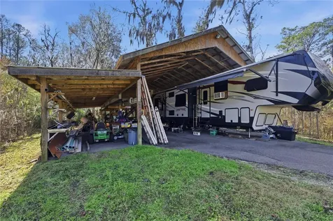 19040 NW 88th Avenue Road Reddick FL 32686