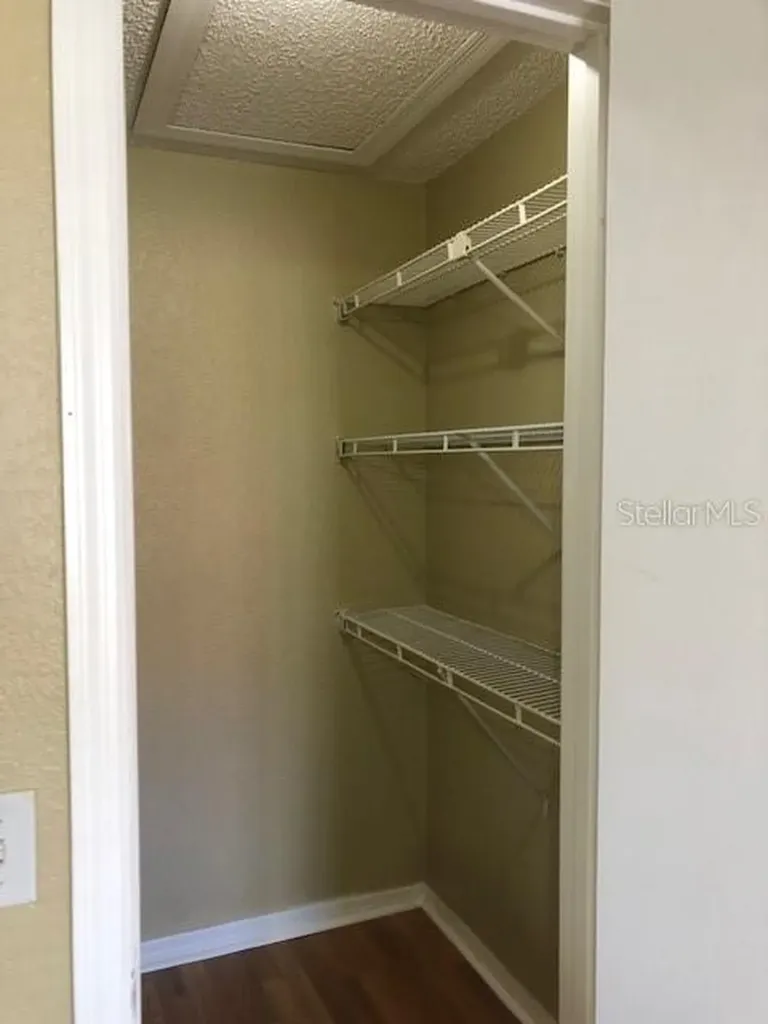 5168 Conroy Road Orlando FL 32811