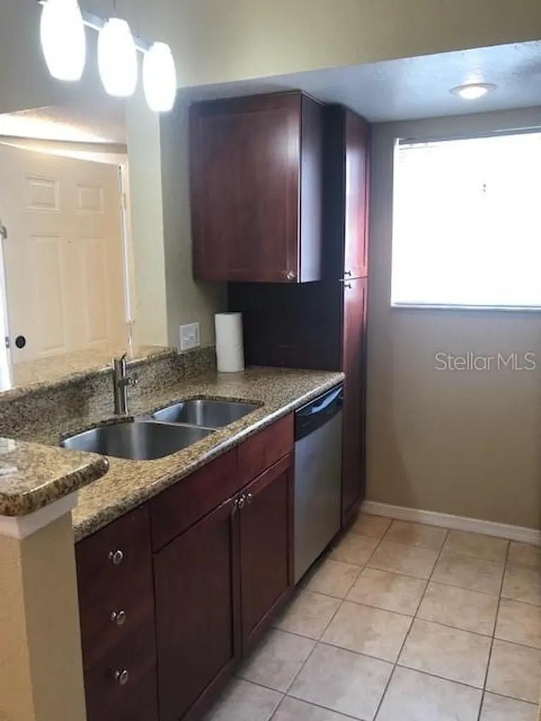 5168 Conroy Road Orlando FL 32811