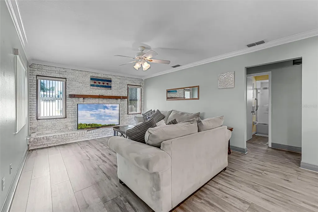 4805 Oak Acres Drive Lake Wales FL 33898