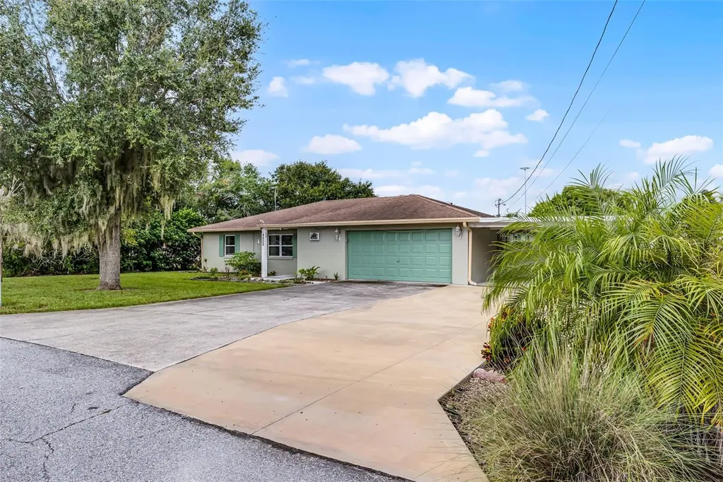 4805 Oak Acres Drive Lake Wales FL 33898