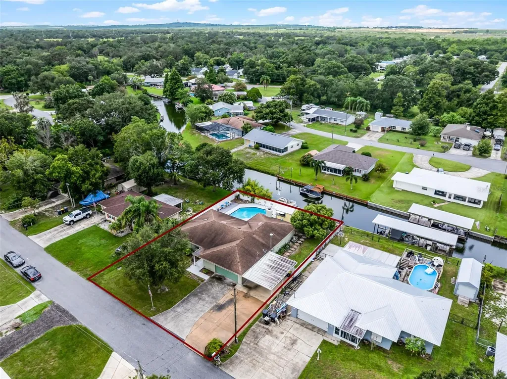 4805 Oak Acres Drive Lake Wales FL 33898