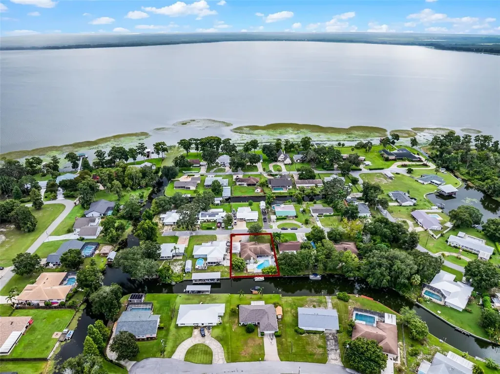 4805 Oak Acres Drive Lake Wales FL 33898