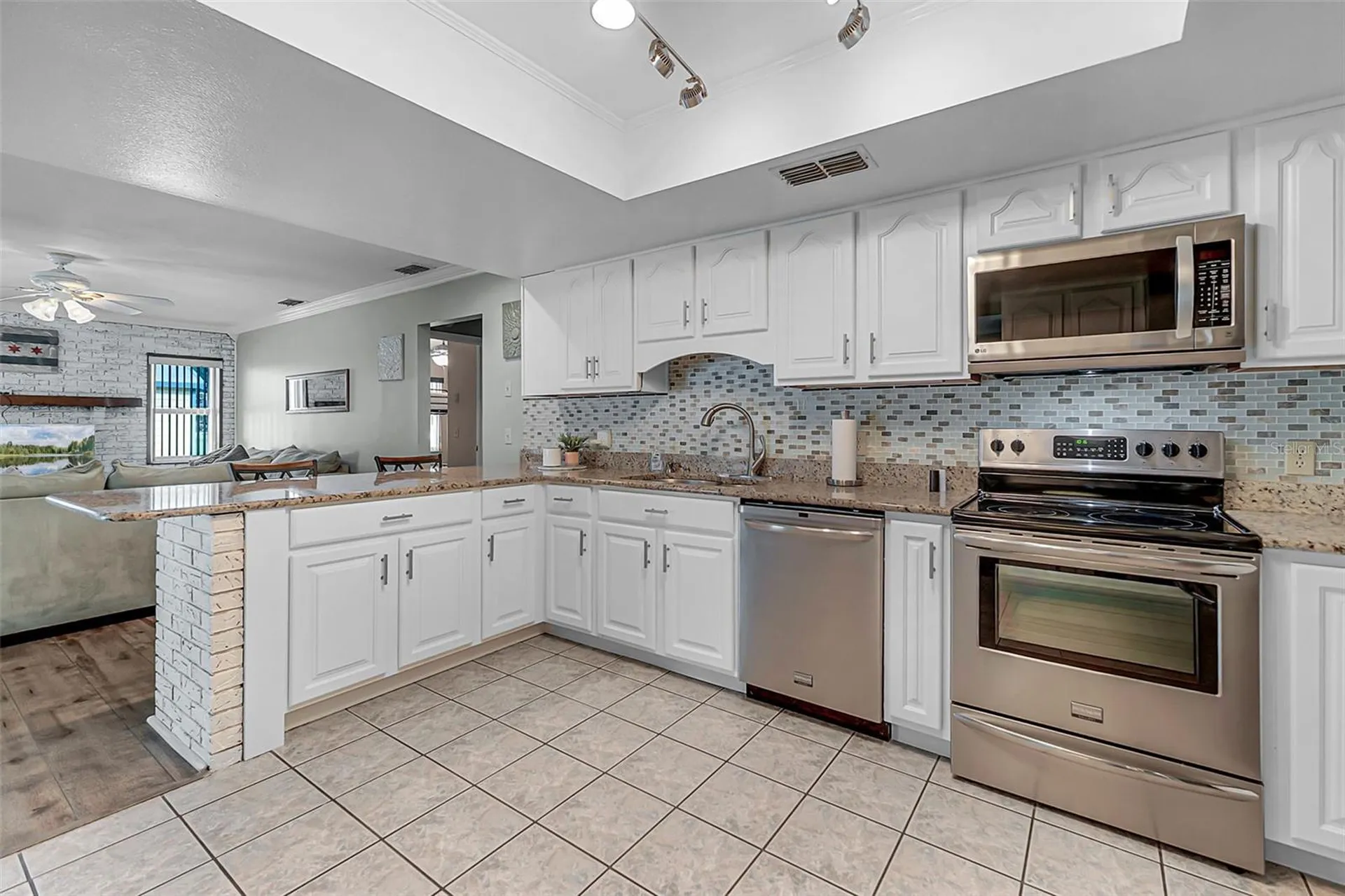 4805 Oak Acres Drive Lake Wales FL 33898