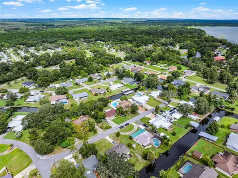 4805 Oak Acres Drive Lake Wales FL 33898