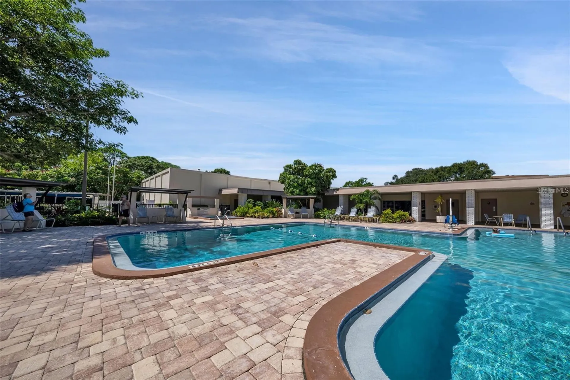 5623 80th Street N St Petersburg FL 33709