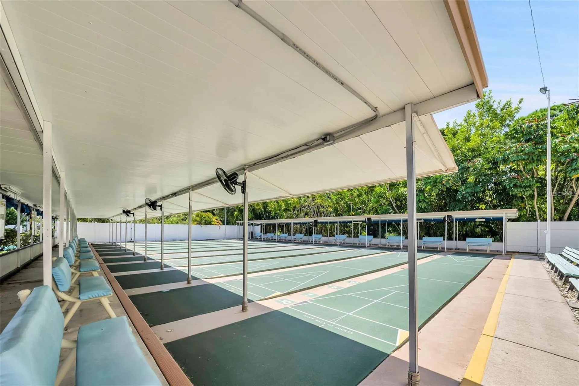 5623 80th Street N St Petersburg FL 33709