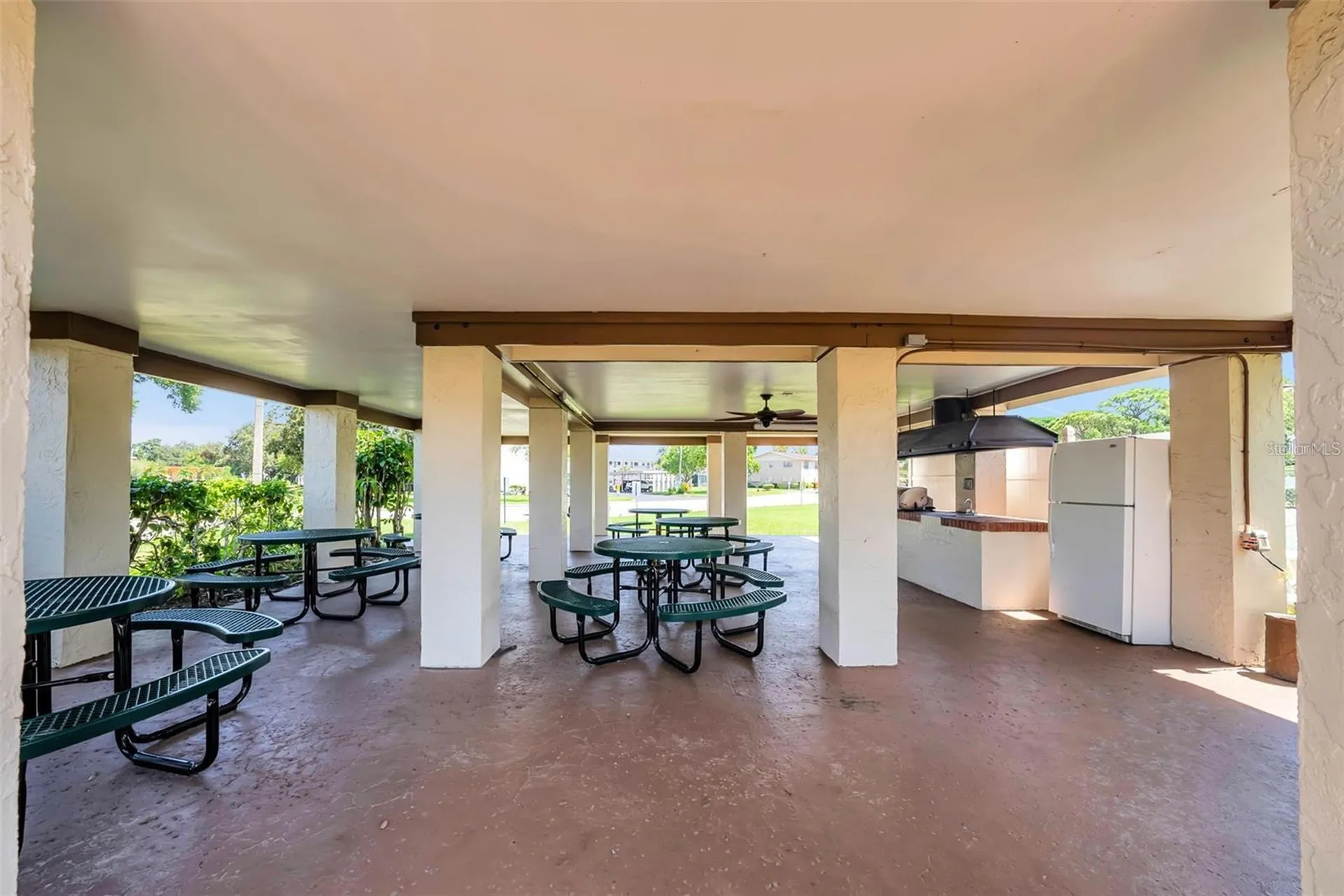 5623 80th Street N St Petersburg FL 33709