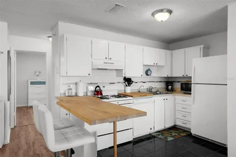 5623 80th Street N St Petersburg FL 33709